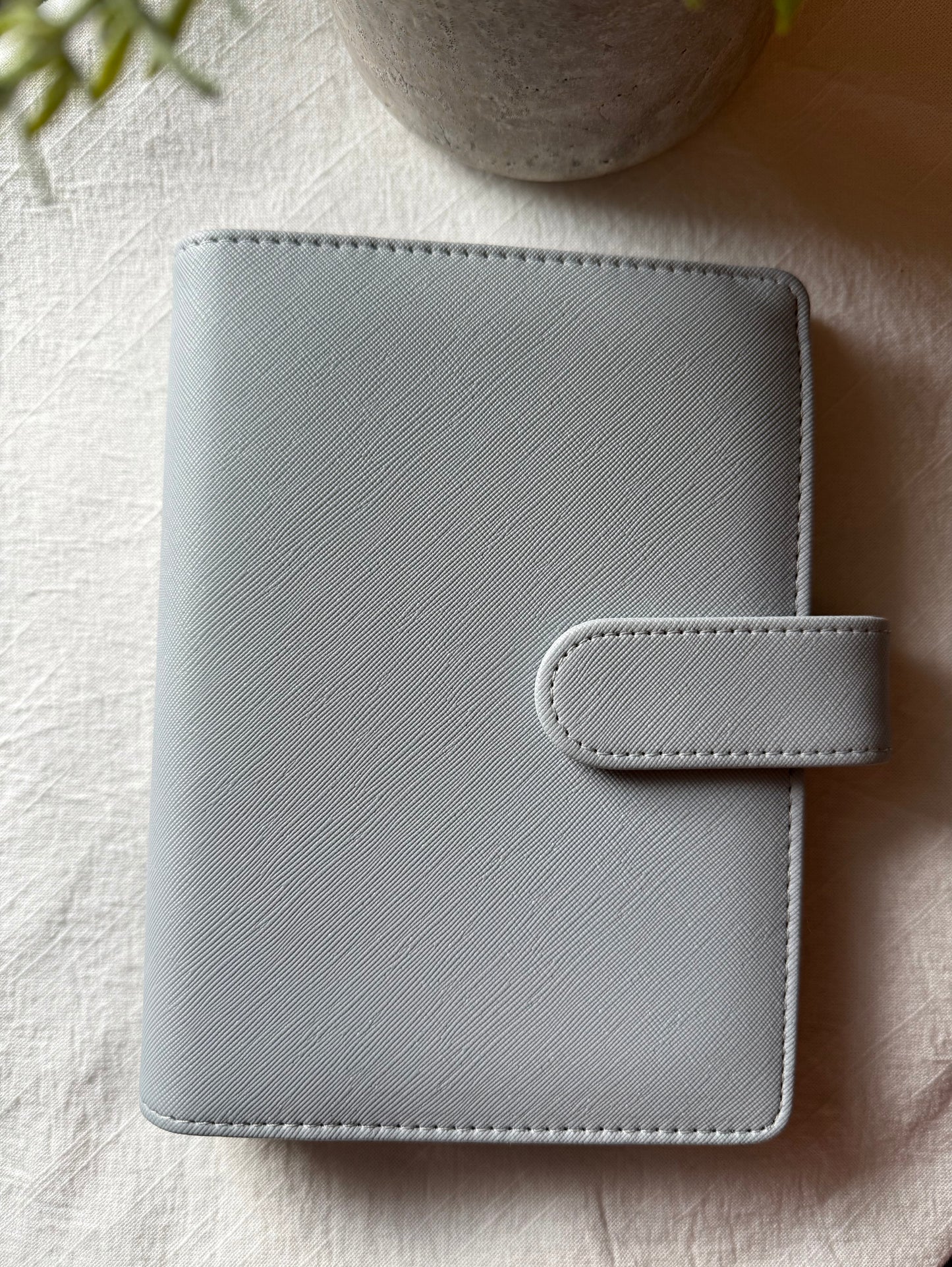 Saffiano binder 